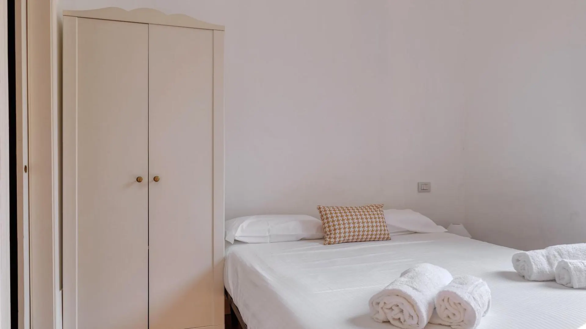 Joivy Warm & Airy Flat Near The City Centre Milan