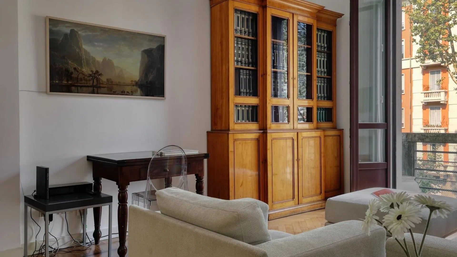 Joivy Warm & Airy Flat Near The City Centre Milan Apartment